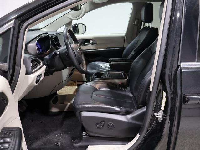 used 2022 Chrysler Pacifica car, priced at $22,000