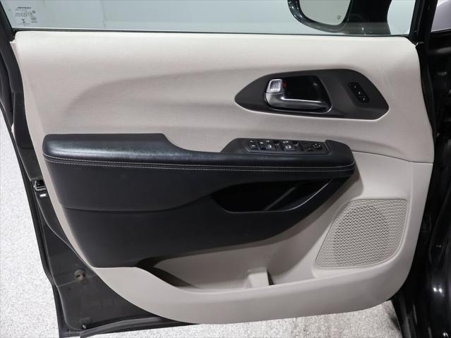 used 2022 Chrysler Pacifica car, priced at $22,000
