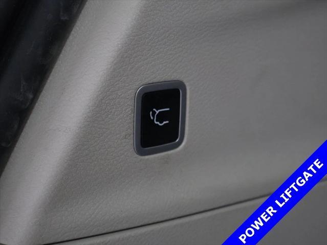 used 2022 Chrysler Pacifica car, priced at $22,000