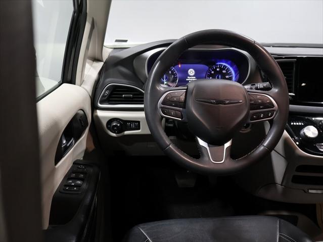 used 2022 Chrysler Pacifica car, priced at $22,000