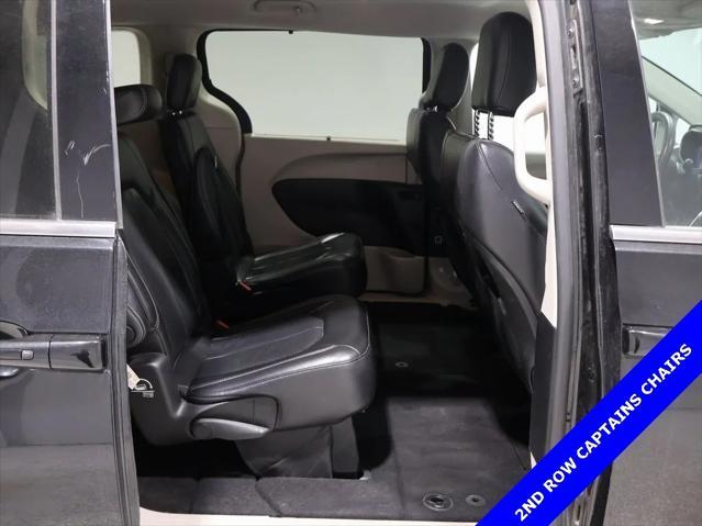 used 2022 Chrysler Pacifica car, priced at $22,000