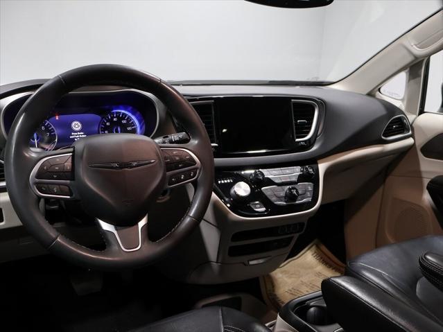 used 2022 Chrysler Pacifica car, priced at $22,000