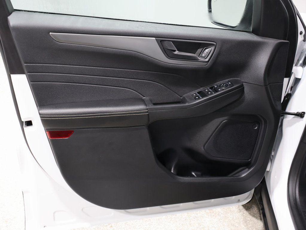 used 2023 Ford Escape car, priced at $21,750