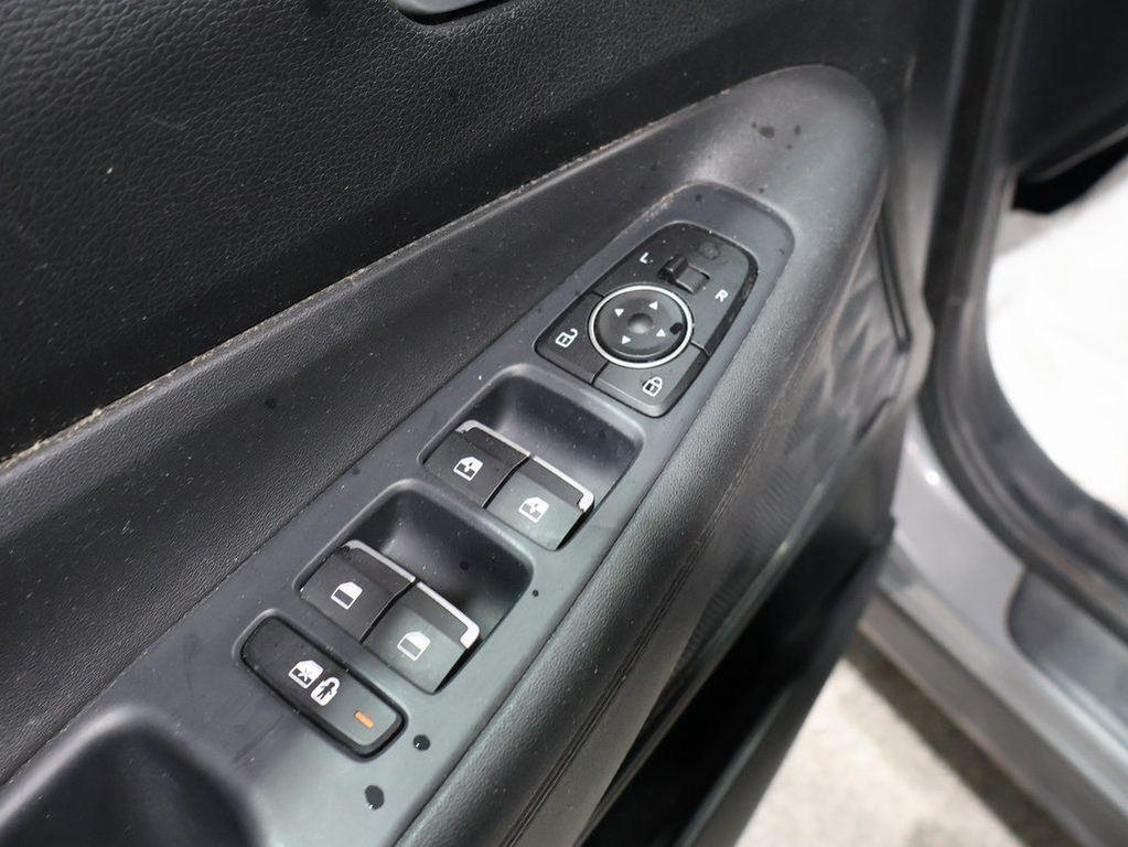 used 2022 Hyundai Santa Fe car, priced at $21,000