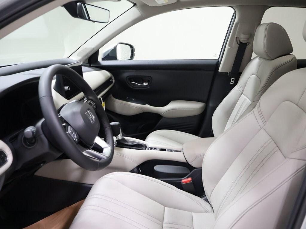 new 2026 Honda HR-V car, priced at $32,445