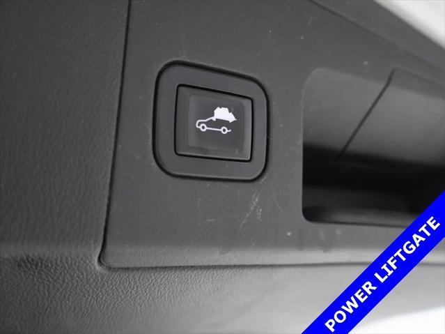 used 2017 Cadillac XT5 car, priced at $15,250