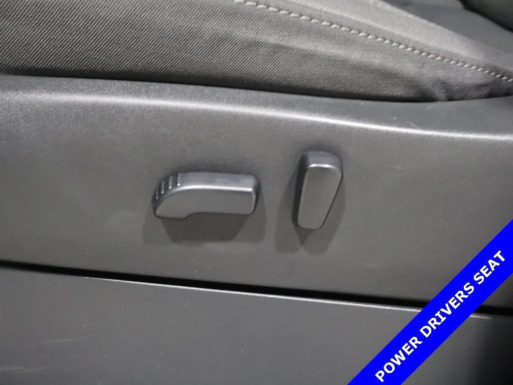 used 2022 Nissan Frontier car, priced at $27,500