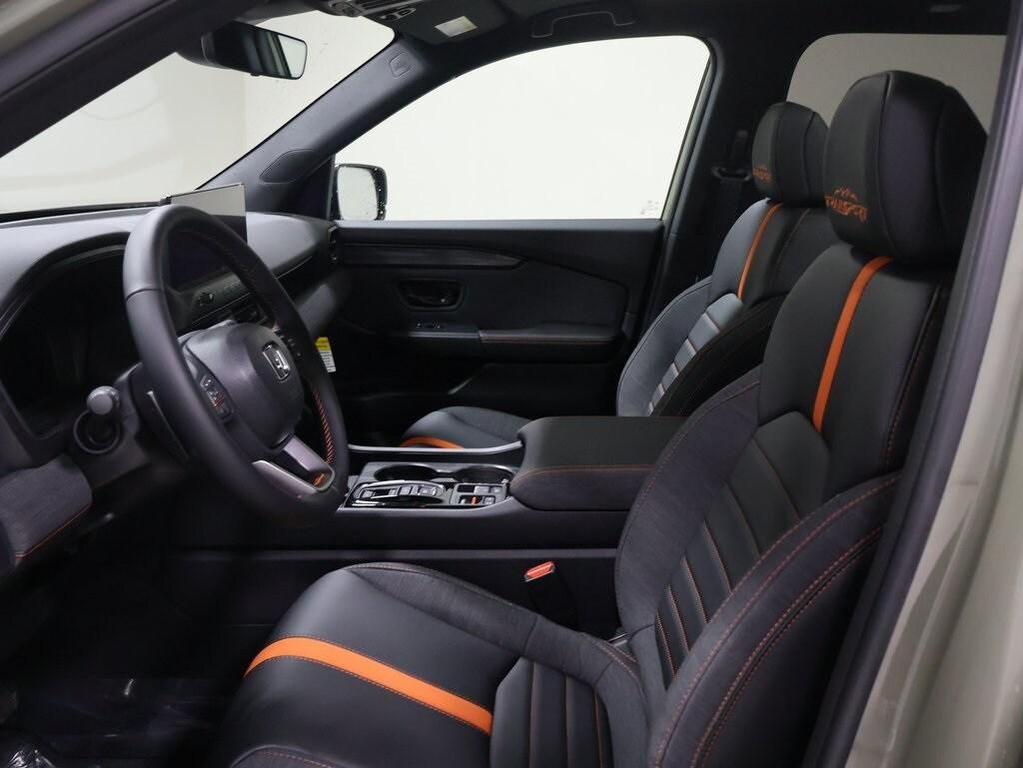 new 2026 Honda Passport car, priced at $50,400