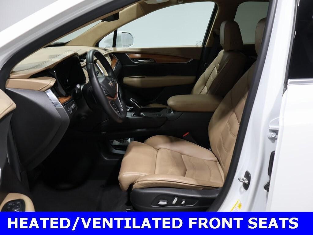 used 2017 Cadillac XT5 car, priced at $20,000