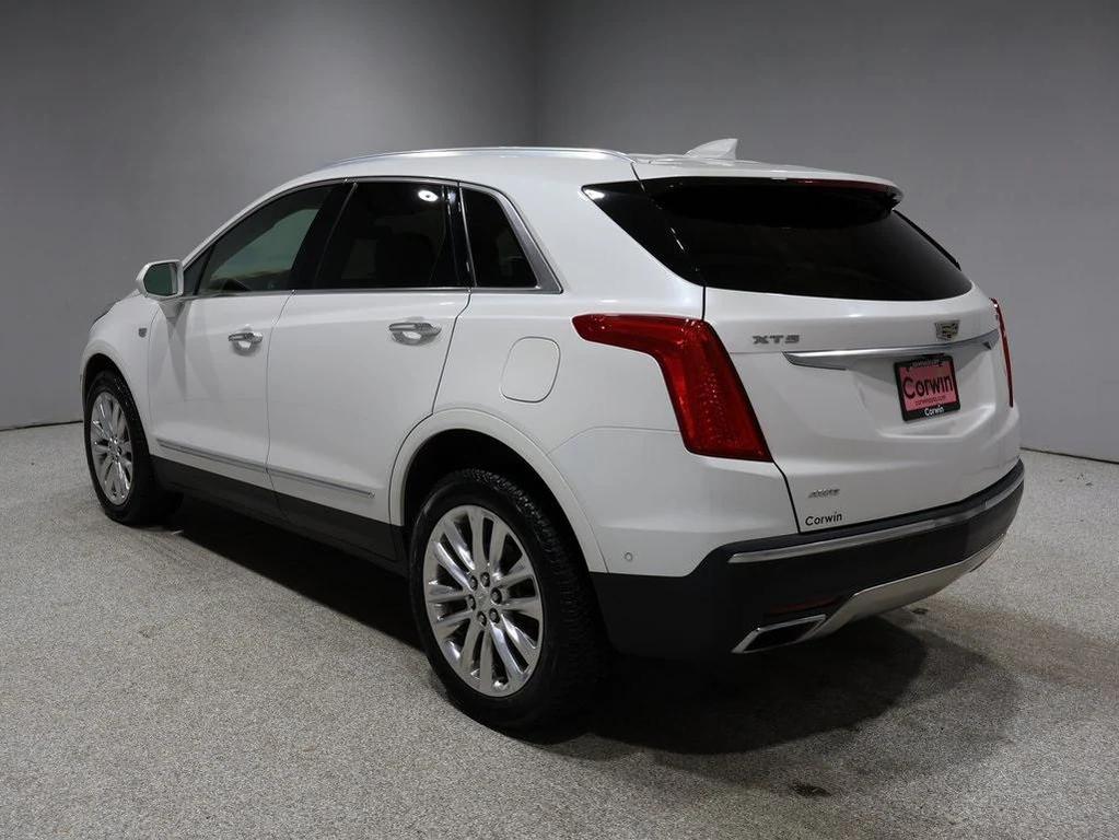 used 2017 Cadillac XT5 car, priced at $20,000