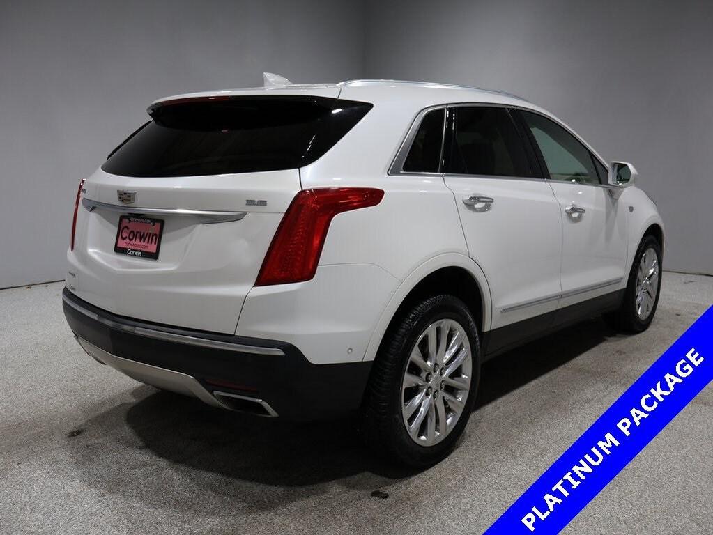 used 2017 Cadillac XT5 car, priced at $20,000