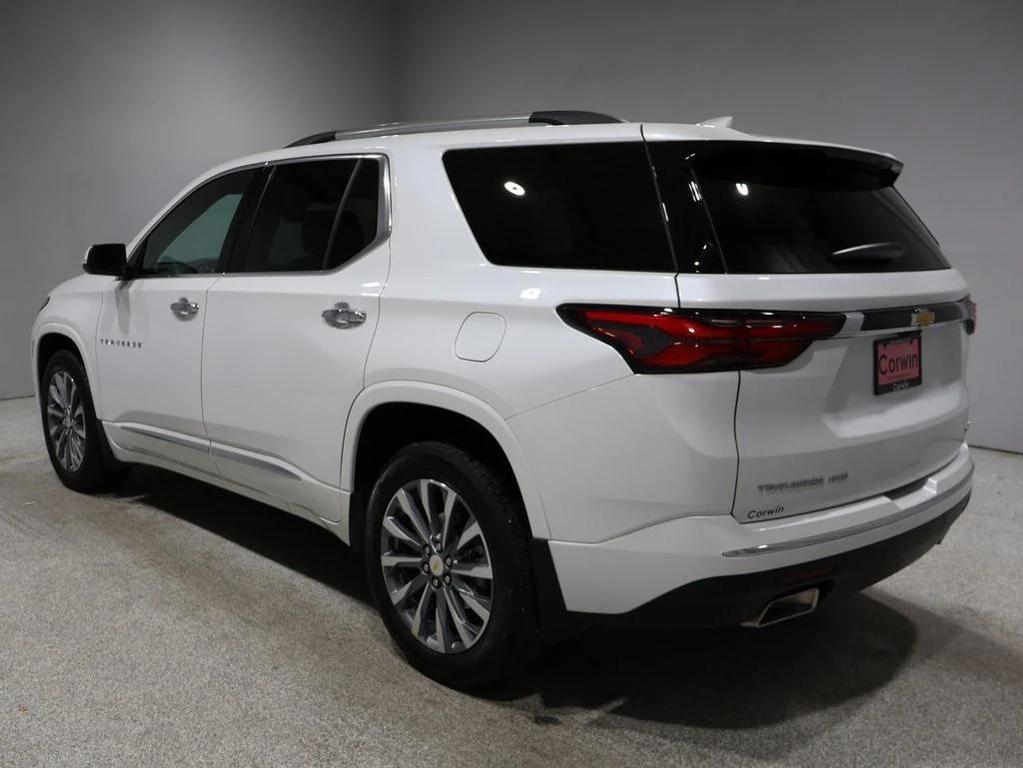 used 2023 Chevrolet Traverse car, priced at $39,000