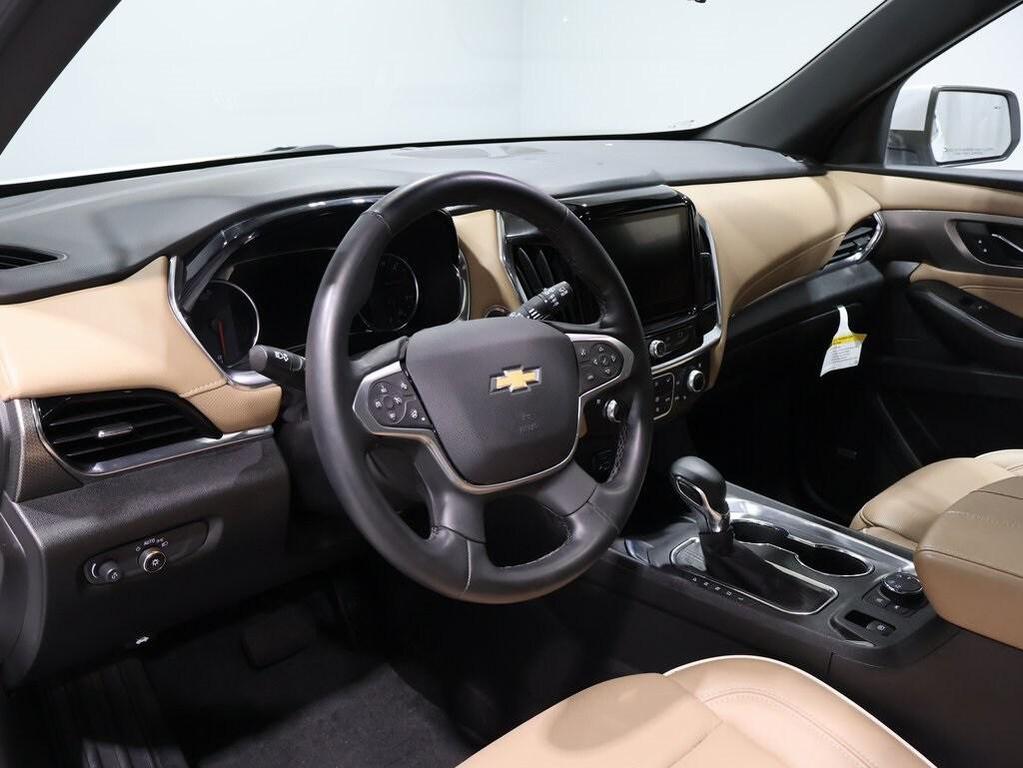 used 2023 Chevrolet Traverse car, priced at $39,000
