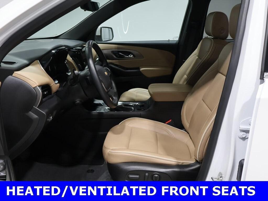 used 2023 Chevrolet Traverse car, priced at $39,000