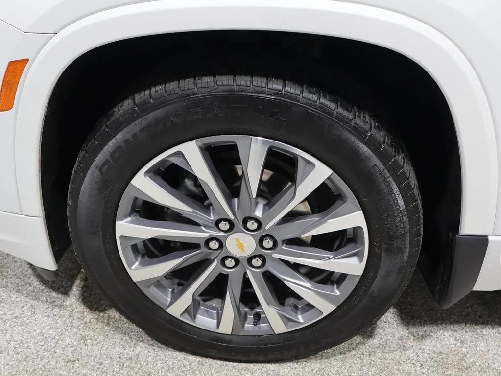 used 2023 Chevrolet Traverse car, priced at $39,000