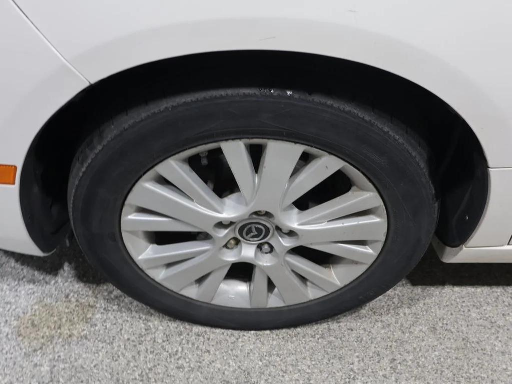 used 2009 Mazda Mazda6 car, priced at $6,000