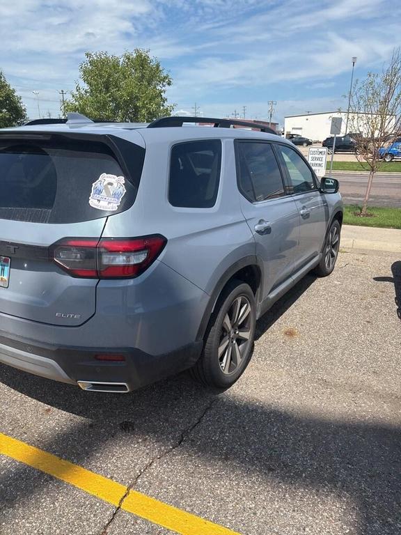 used 2024 Honda Pilot car, priced at $47,500