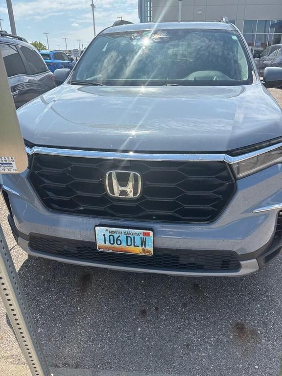 used 2024 Honda Pilot car, priced at $47,500