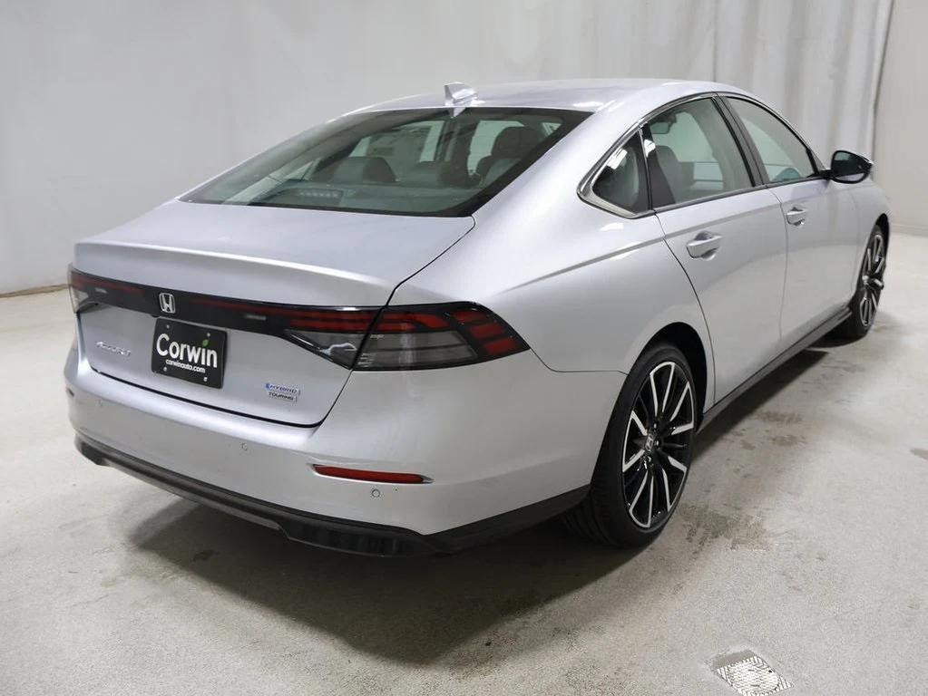 new 2025 Honda Accord Hybrid car, priced at $40,495