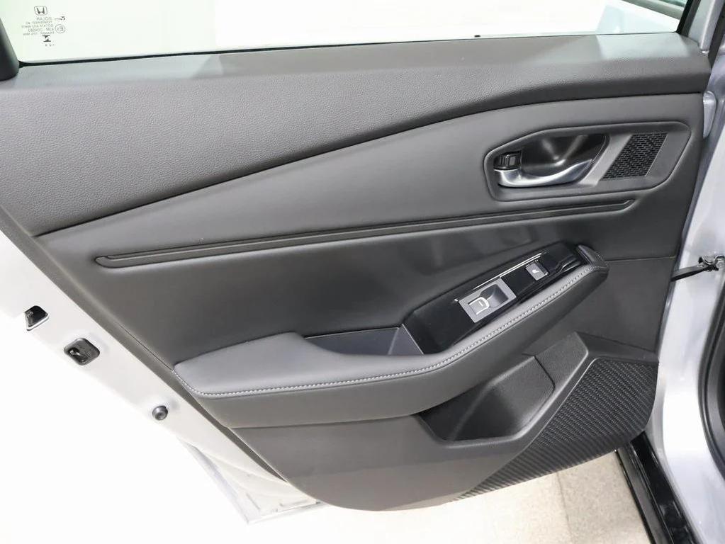 new 2025 Honda Accord Hybrid car, priced at $40,495