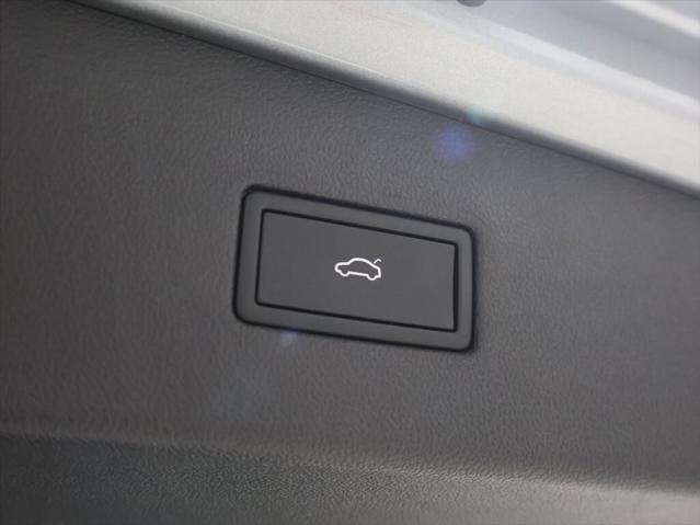 used 2022 Volkswagen Tiguan car, priced at $26,000