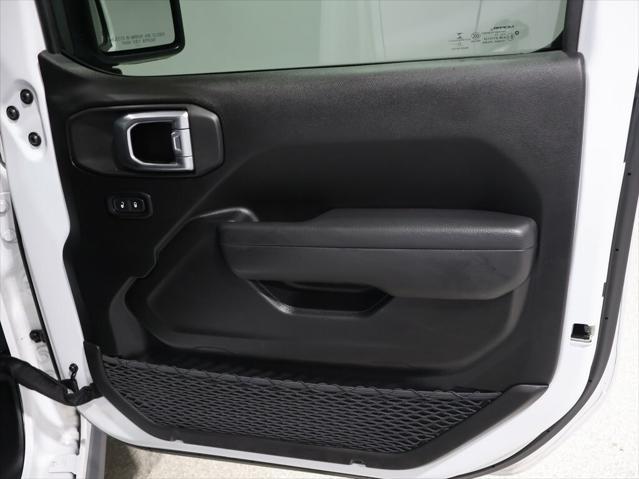 used 2022 Jeep Gladiator car, priced at $31,500