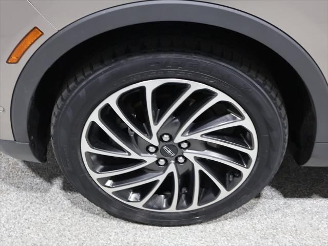 used 2019 Lincoln Nautilus car, priced at $20,000