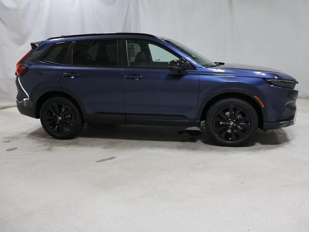 new 2026 Honda CR-V Hybrid car, priced at $43,700