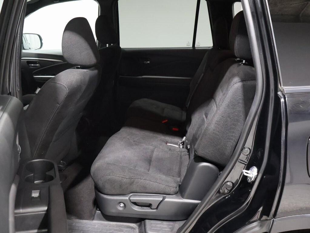 used 2022 Honda Pilot car, priced at $31,500