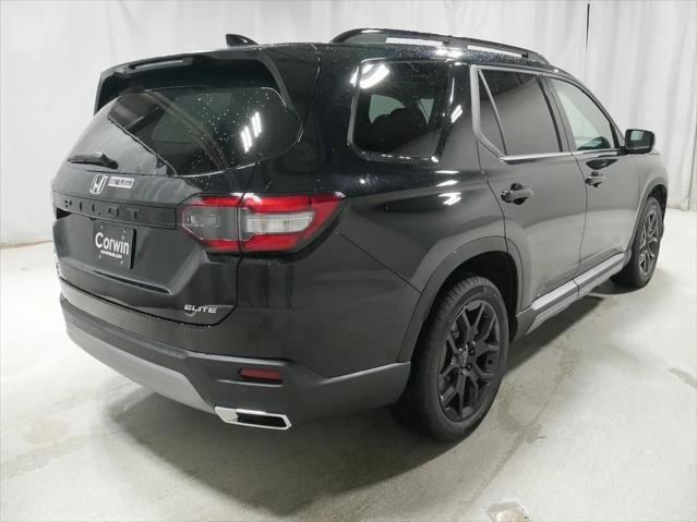 new 2025 Honda Pilot car, priced at $54,530