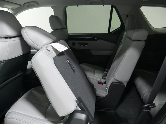 new 2025 Honda Pilot car, priced at $47,050