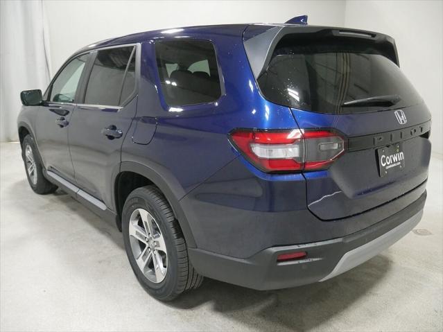 new 2025 Honda Pilot car, priced at $47,050