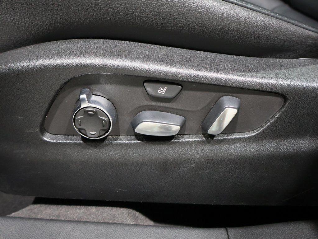 used 2019 Cadillac XT4 car, priced at $19,500