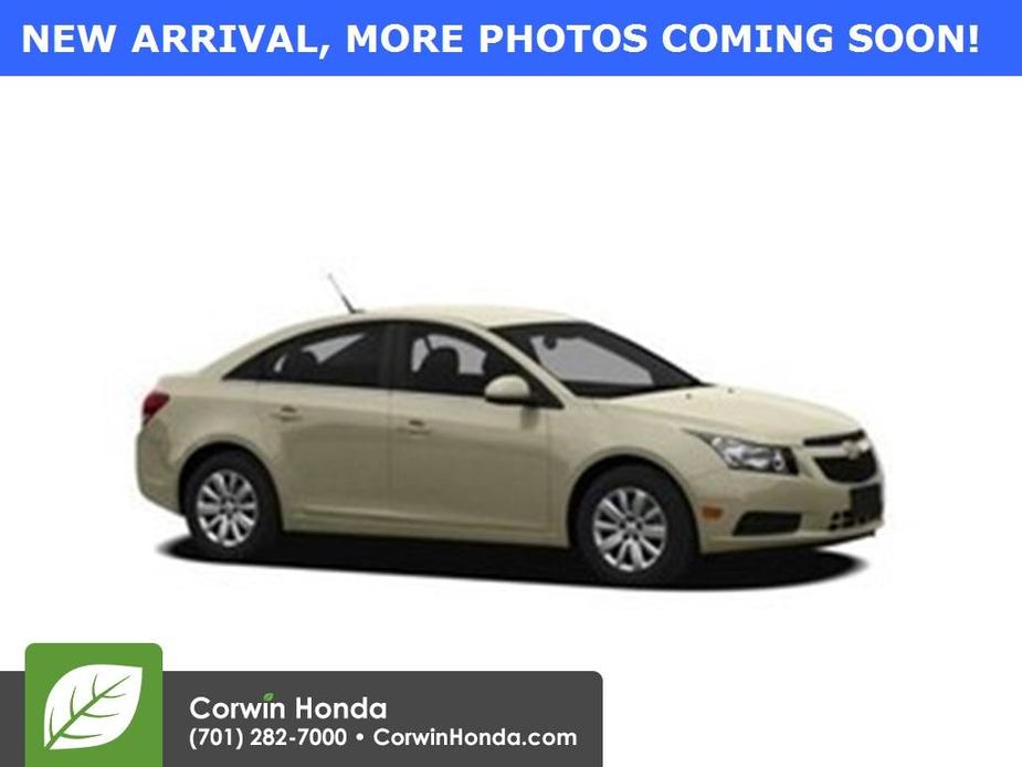 used 2013 Chevrolet Cruze car, priced at $7,000