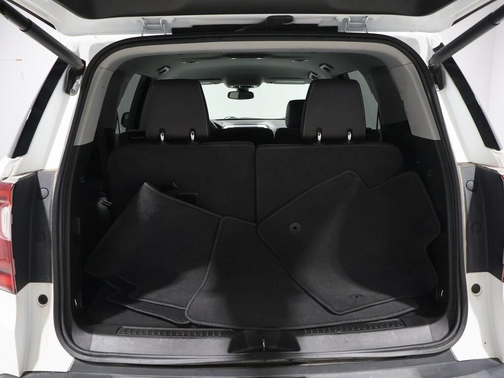 used 2023 GMC Acadia car, priced at $27,500