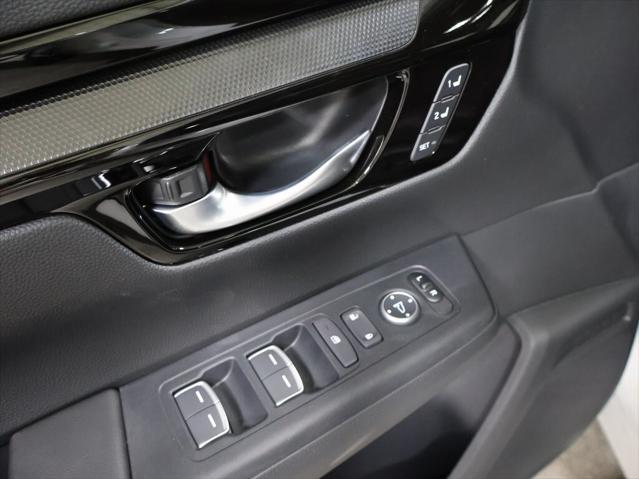 new 2025 Honda CR-V Hybrid car, priced at $42,950