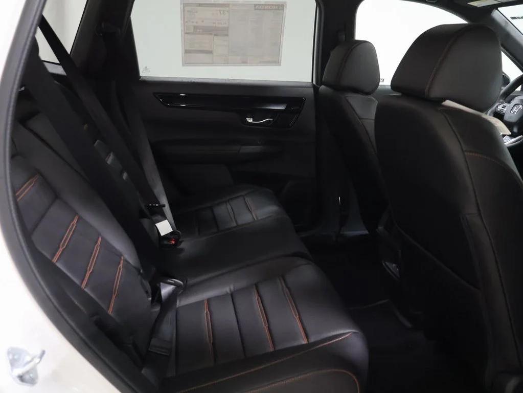 new 2025 Honda CR-V Hybrid car, priced at $41,232