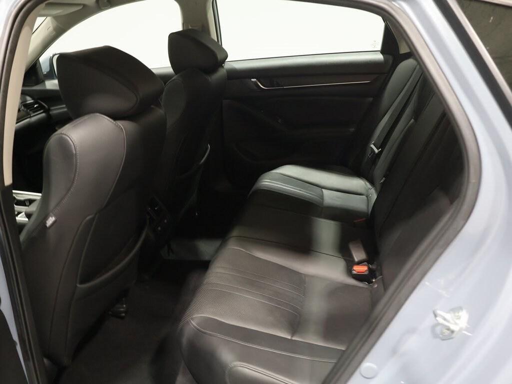 used 2021 Honda Accord Hybrid car, priced at $26,900