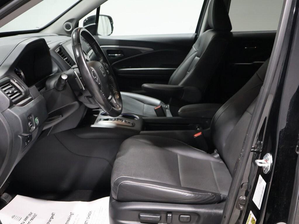 used 2023 Honda Ridgeline car, priced at $33,500