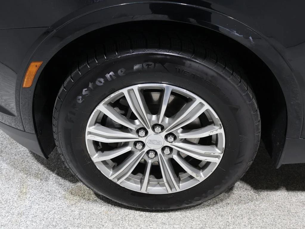 used 2017 Cadillac XT5 car, priced at $17,800