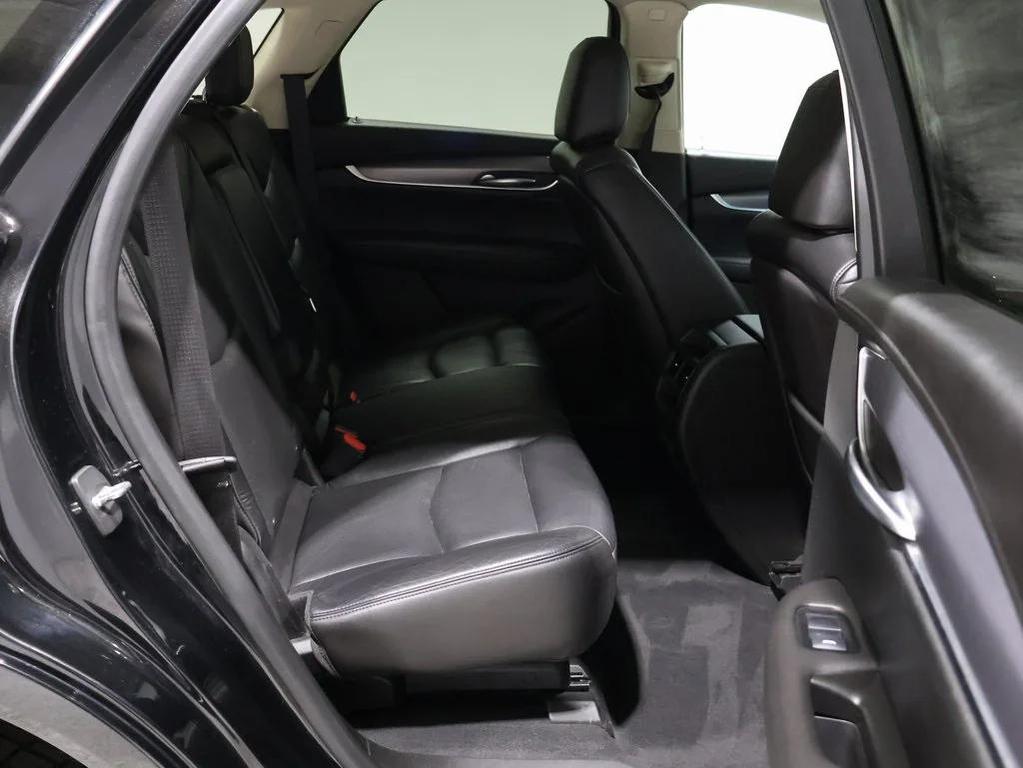 used 2017 Cadillac XT5 car, priced at $17,800