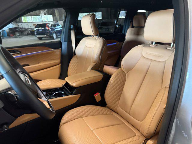 used 2020 Chrysler Pacifica car, priced at $15,512