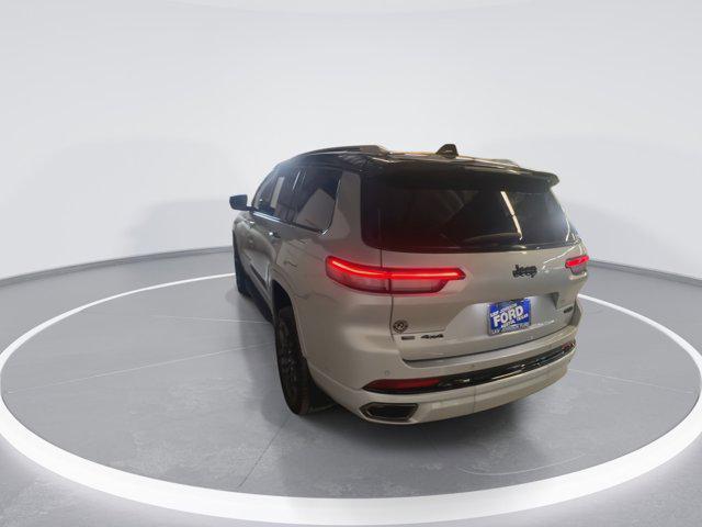 used 2020 Chrysler Pacifica car, priced at $15,512