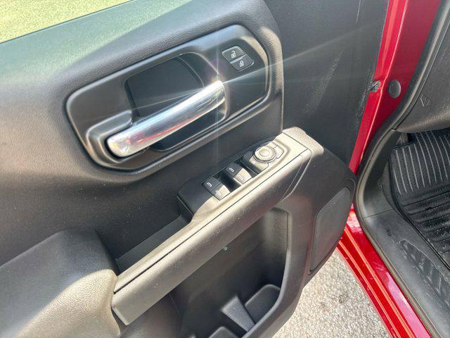 used 2022 Chevrolet Silverado 1500 car, priced at $31,944