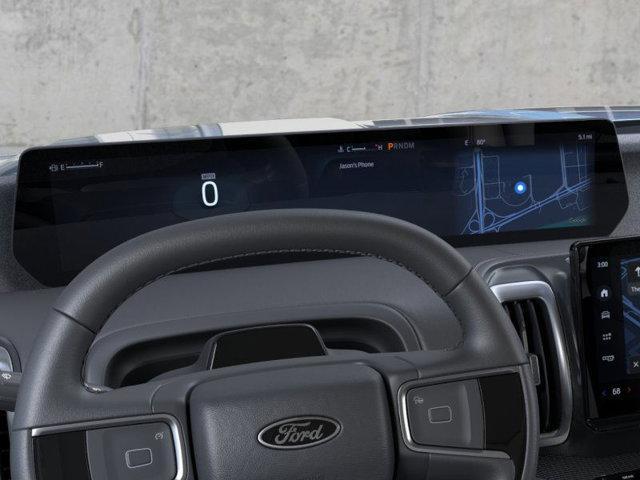 new 2025 Ford Expedition car, priced at $83,985