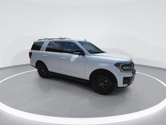 used 2024 Ford Expedition car, priced at $57,285