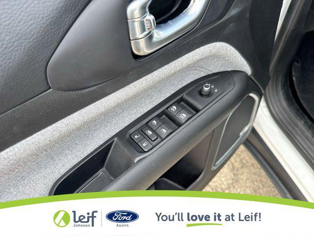 used 2022 Jeep Compass car, priced at $21,352