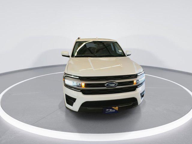 used 2024 Ford Expedition car, priced at $53,387