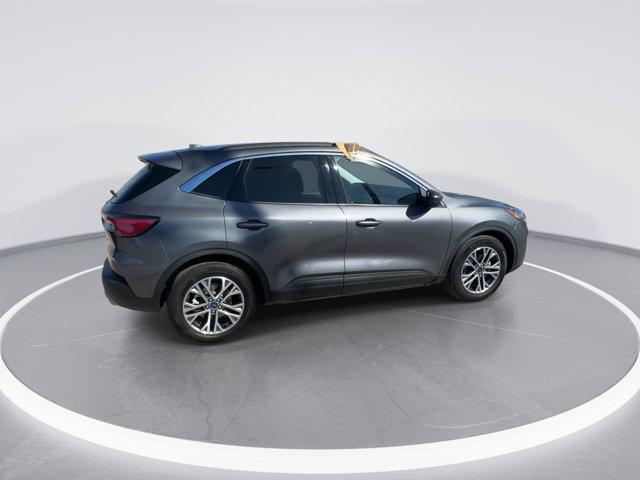 used 2022 Ford Escape car, priced at $21,235