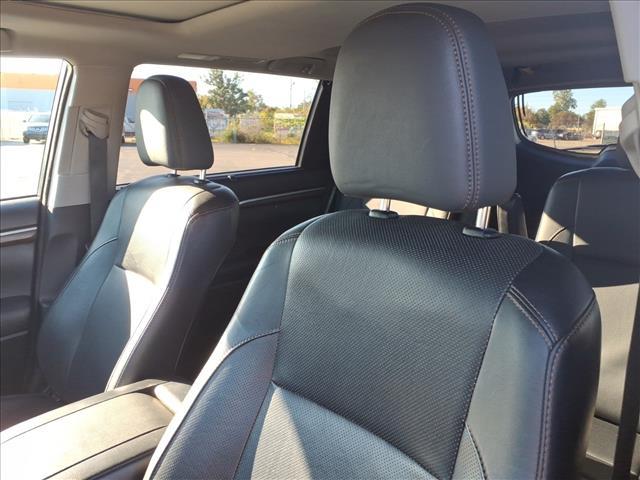 used 2015 Toyota Highlander car, priced at $18,995